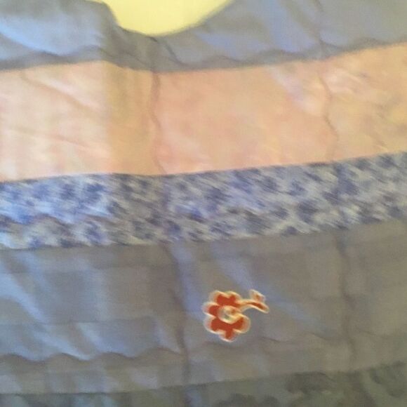 3/$25 or $12 ea.  NWT Handmade Quilted Reversible Baby Bib - Picture 3 of 7